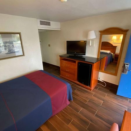 Travelodge By Wyndham Grand Rapids North Walker Dış mekan fotoğraf