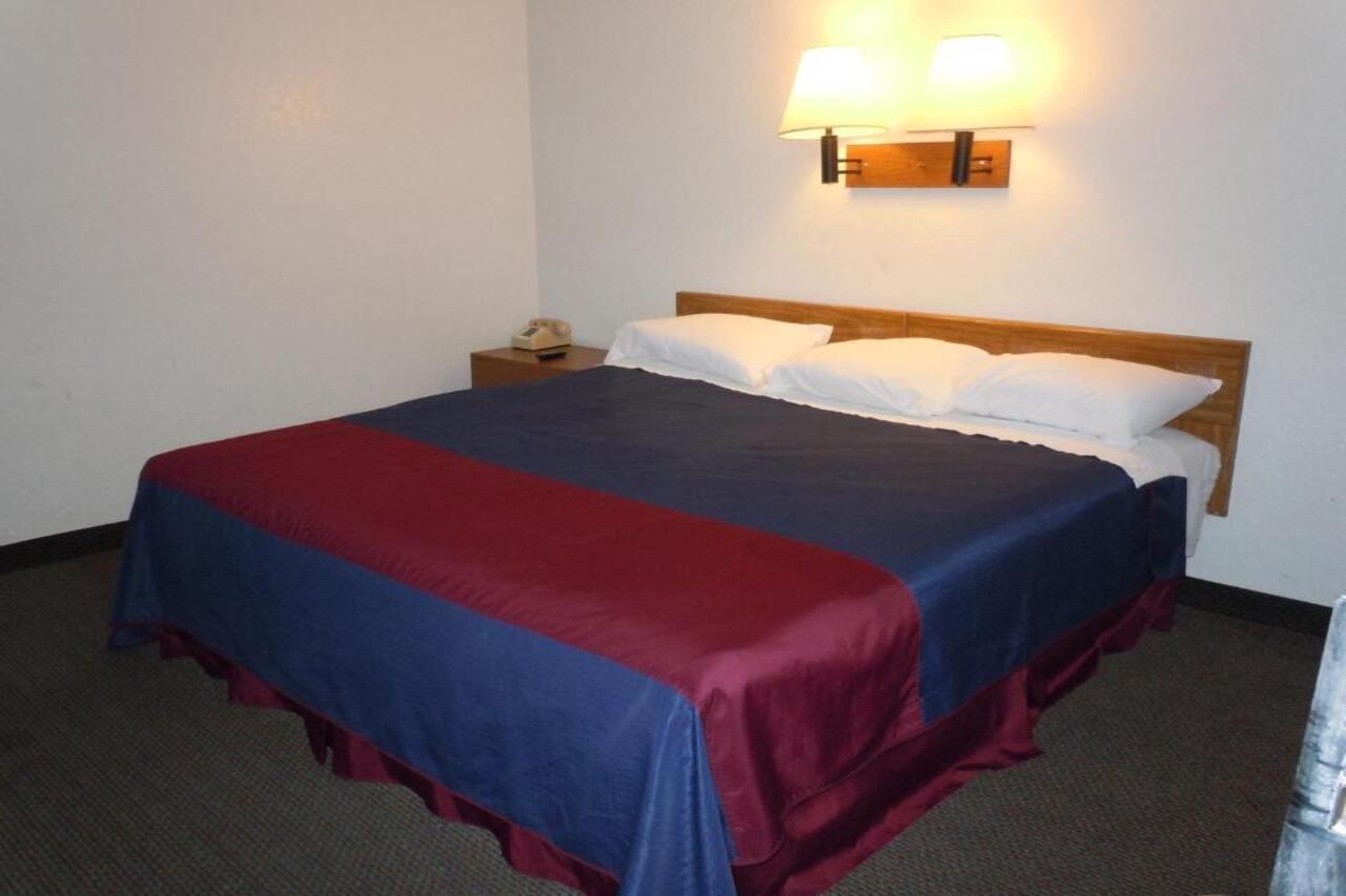 Travelodge By Wyndham Grand Rapids North Walker Dış mekan fotoğraf