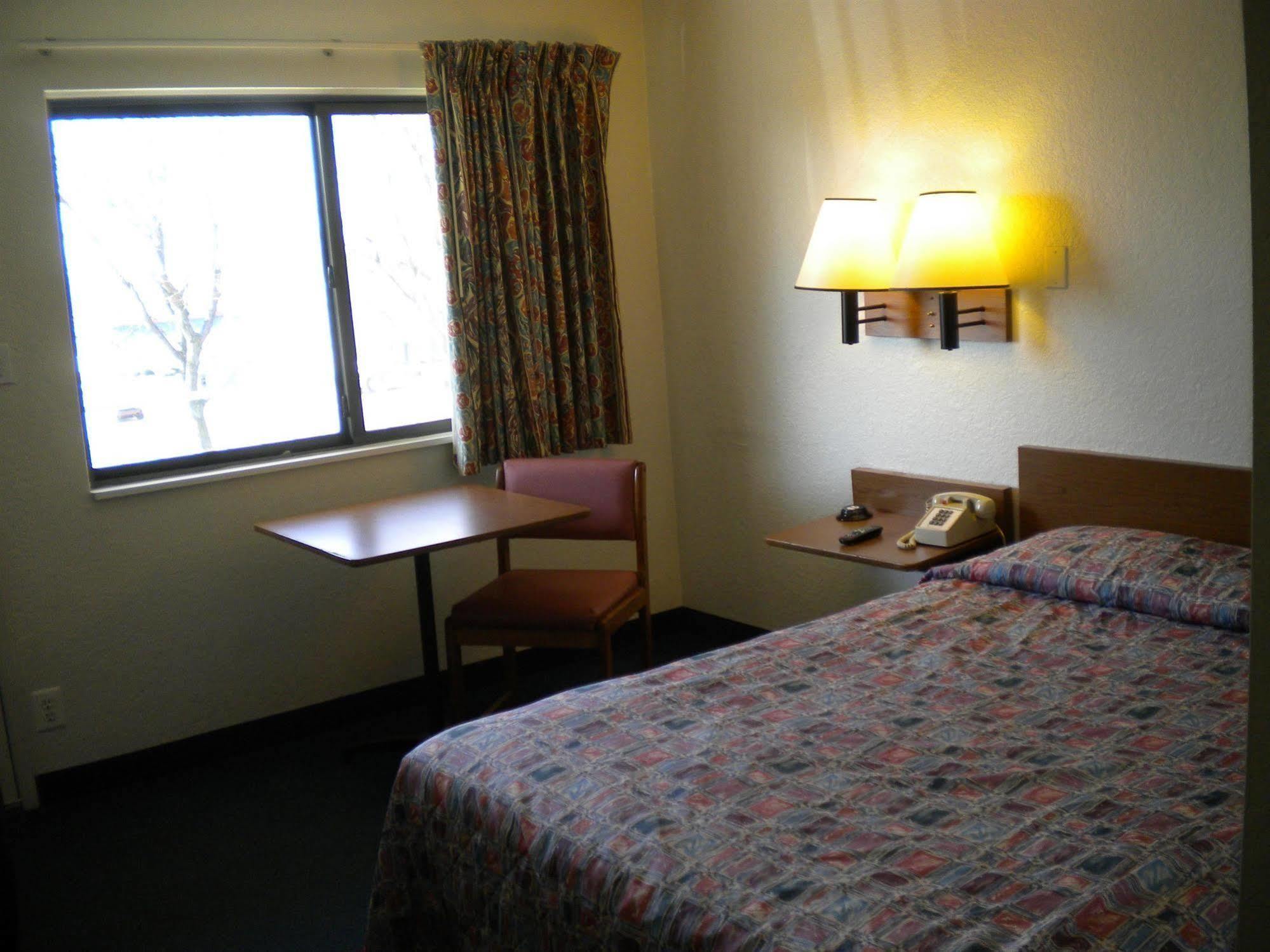 Travelodge By Wyndham Grand Rapids North Walker Oda fotoğraf